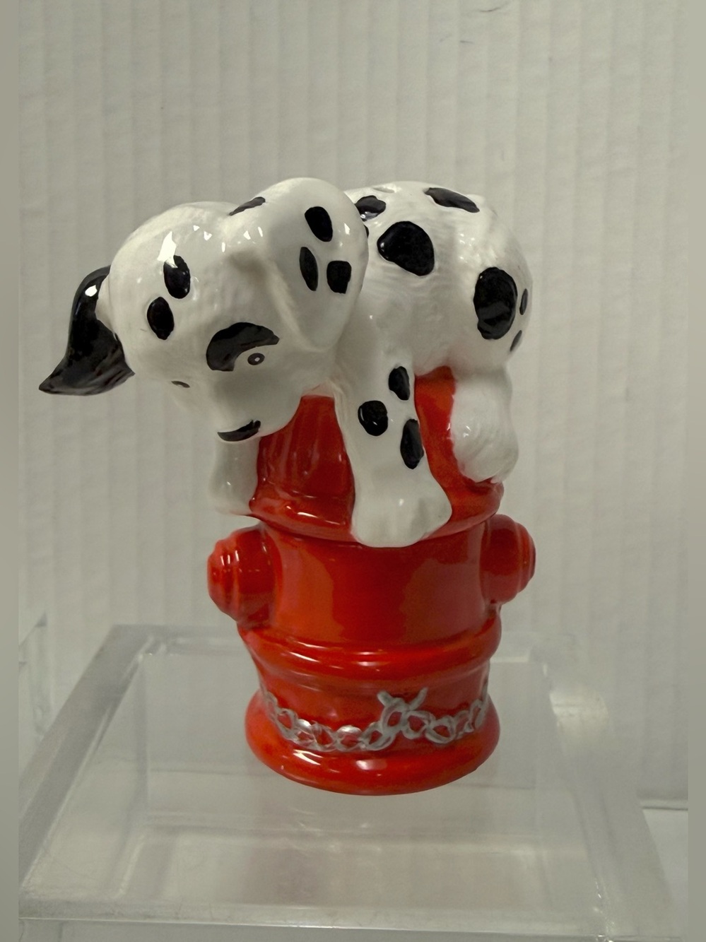 Vintage Novelty Ceramic Dalmatian & Fire Hydrant Salt & Pepper Shaker Set
